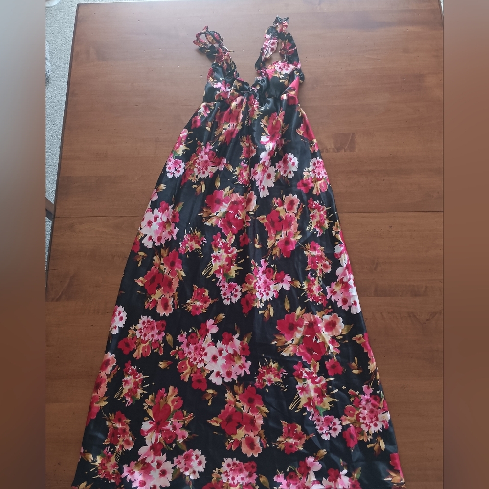Vintage Elegant Nightgown - Oscar de la Renta Pink Label